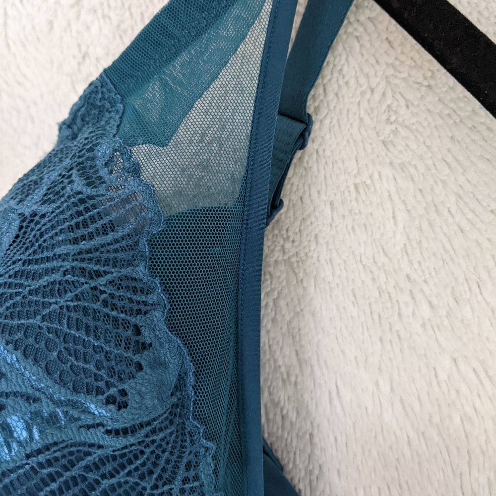 Teal Lace Underwire Bra - Picture 3 of 6